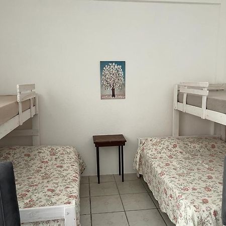 Apartmán Kitnet Quatro Ilhas Bombinhas Exteriér fotografie